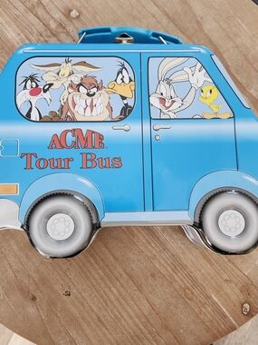 ACME Tour Bus 1999 Vintage Looney Tunes Tin Lunchbox Bugs Bunny Warner Bros. VTG